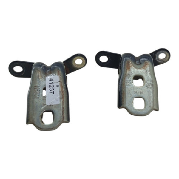 Par Dobradica Porta Dianteira Esquerda Gm Tracker 2020 2023