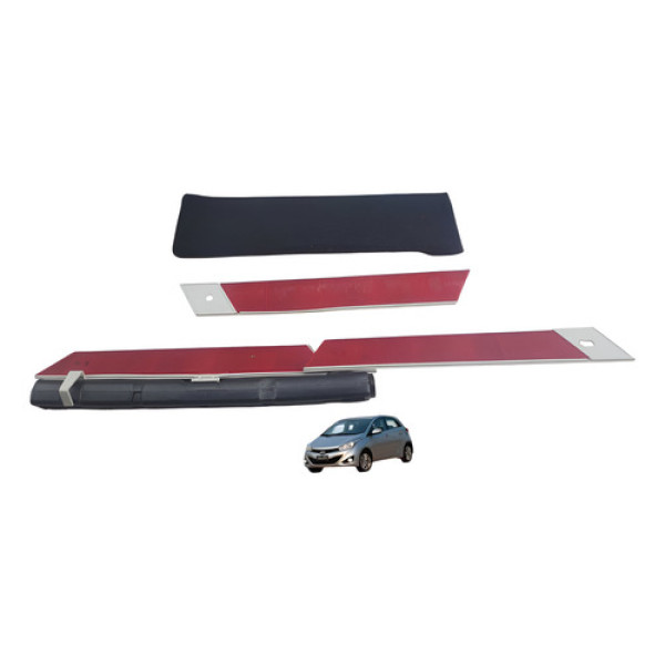 Estojo Capa Triangulo Hyundai Hb20 Hatch 2013