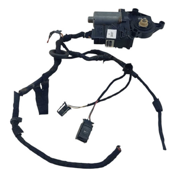 Motor Vidro Traseiro Direito Vw Golf 2005 2011 0130821766