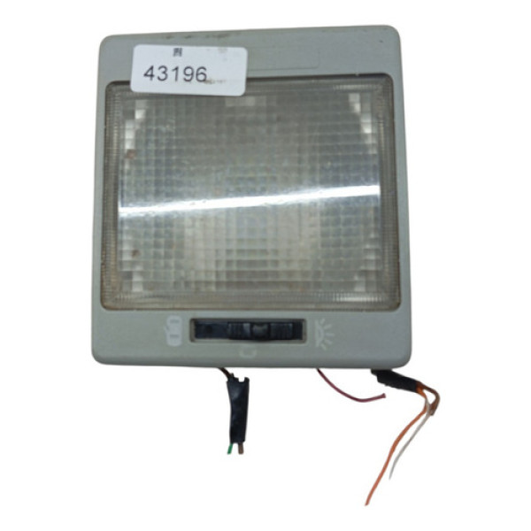 Luz Teto Cortesia Volkswagen Santana 200043196