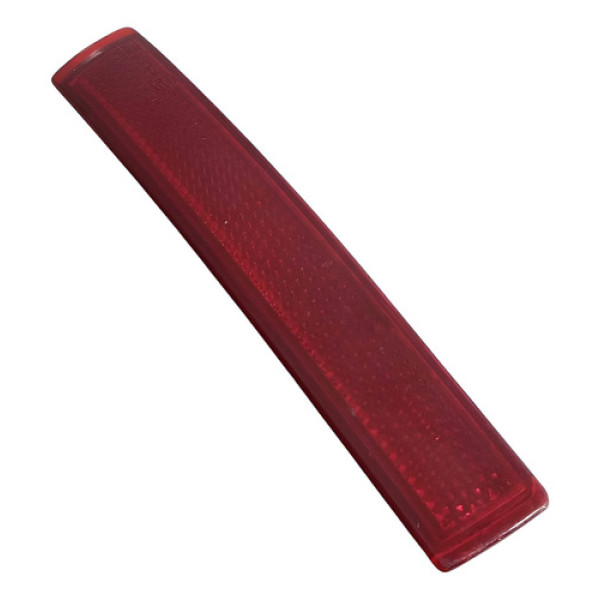 Olho De Gato Traseiro Direito Palio 2010 2015 Vermelho