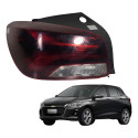 Lanterna Traseira Esquerda Chevrolet Onix Turbo Hatch 2023 Esquerdo/motorista Vermelho