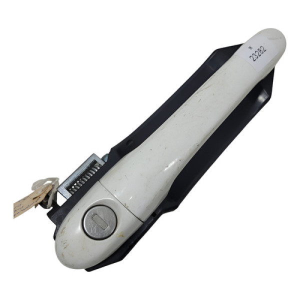 Maçaneta Externa Dianteira Direita Fiat Palio 2013 2019 Dianteira