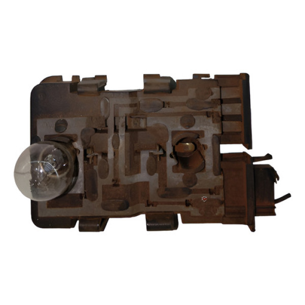 Circuito Lanterna Tras. Dir. Volkswagen Gol Quadrado 88  92 Direito/passageiro Água