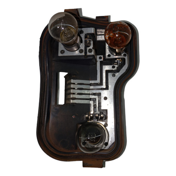 Circuito Lanterna Tras. Direita Ford Ecosport 2002 A 2006 Direito/passageiro Vermelho