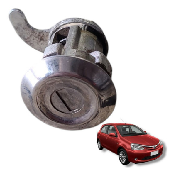 Miolo Tampa Traseira Toyota Etios Hatch 2013 2018