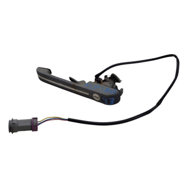 Maçaneta Externa Dianteira Direita Volks. Versa Santana 1993