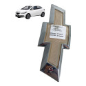 Emblema Grade Parachoque Dianteiro Chevrolet Onix 2014