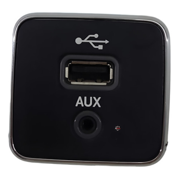 Entrada Usb Auxiliar Fiat Argo 2019 Preto