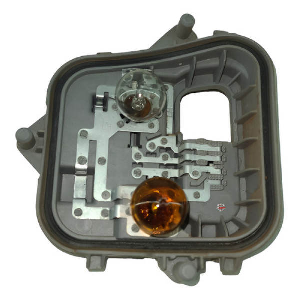 Circuito Lanterna Tras Esquerda Volkswagen Fox 2014 A 2019; Esquerdo/motorista Vermelho