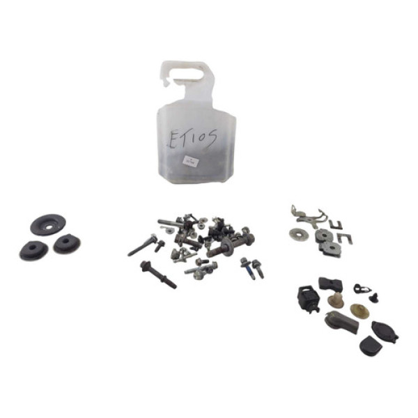  Jogo Parafusos Toyota Etios Hb X  2015