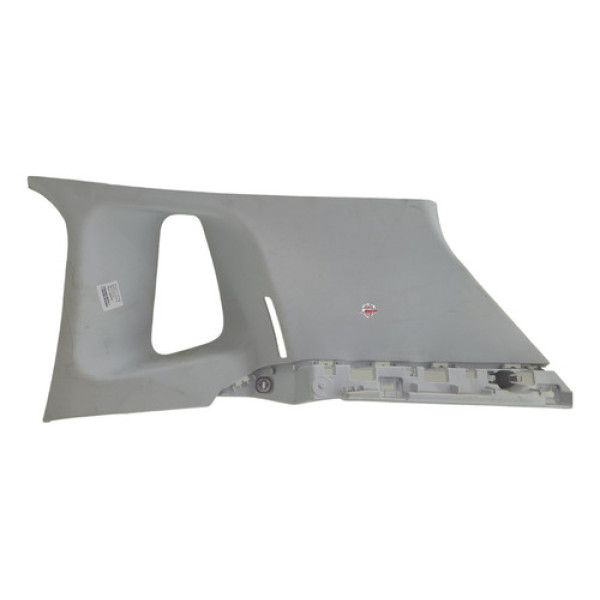 Acabamento Traseiro Direito Tampa Traseira Peugeot 2008 2018