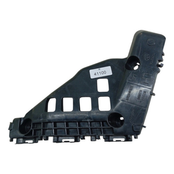 Guia Parachoque Dianteiro Esquerdo Toyota Corolla 2015 2019