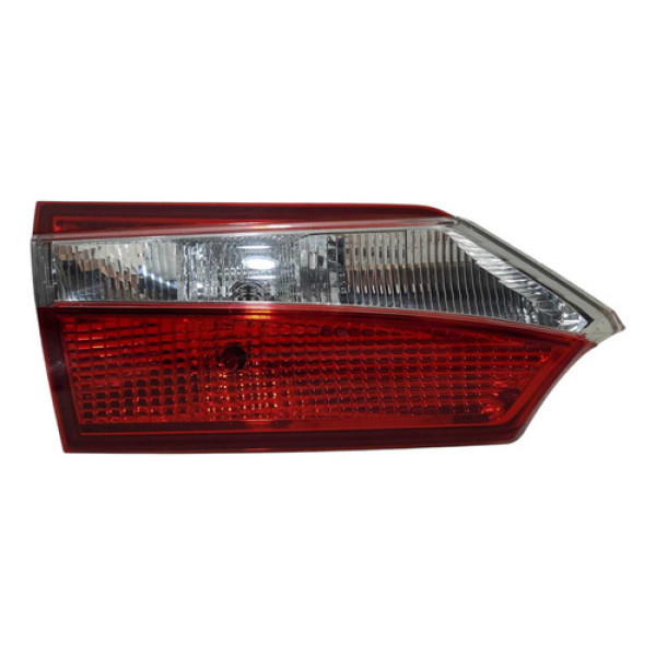 Lanterna Tampa Traseira Esquerda Toyota Corolla 2014 2016  Esquerdo/motorista Água