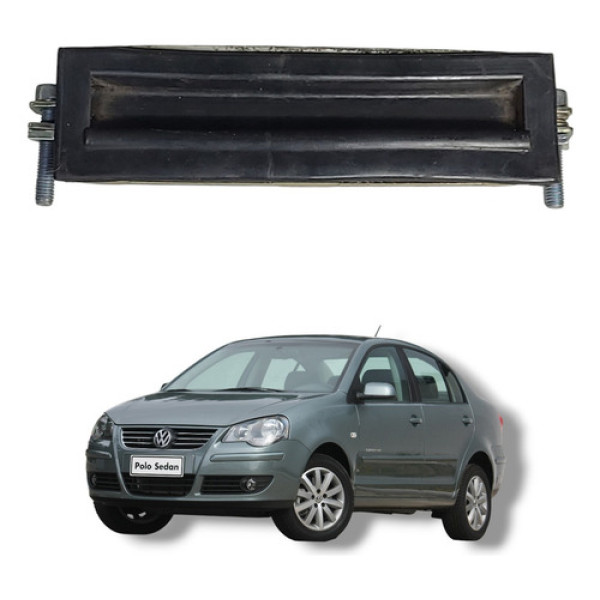 Macaneta Tampa Traseira Volks. Polo Comfortline 2008 2013
