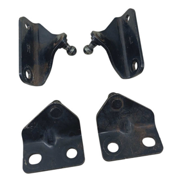 Par Suporte Amortecedor Tampa Traseira Nissan Kicks 2017 21