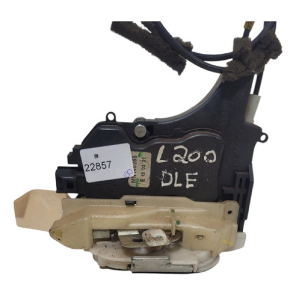 Fechadura Dianteira Esquerda Mitsubishi L200 Triton 2008 16