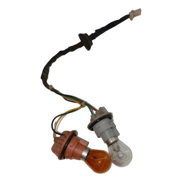 Circuito Lanterna Tras. Dir. Hyundai Hb20 2012 A 2015 Direito/passageiro Vermelho