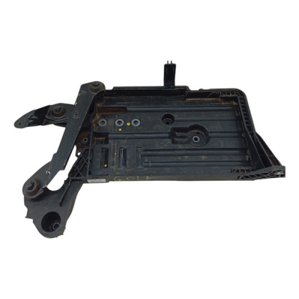Suporte Caixa Bateria Vw Golf 2014 2019 13