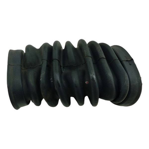 Coifa Guarda Pó Dianteira Direita Vw Golf Sportiline 2010