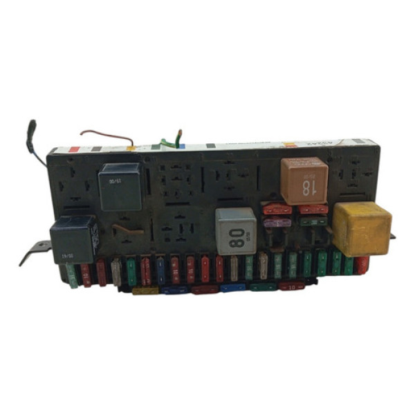 Caixa Fusiveis Vw Parati Santana 2000