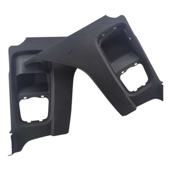 Par Forro Traseiro Coluna Gm Montana 2011 2016 52076695