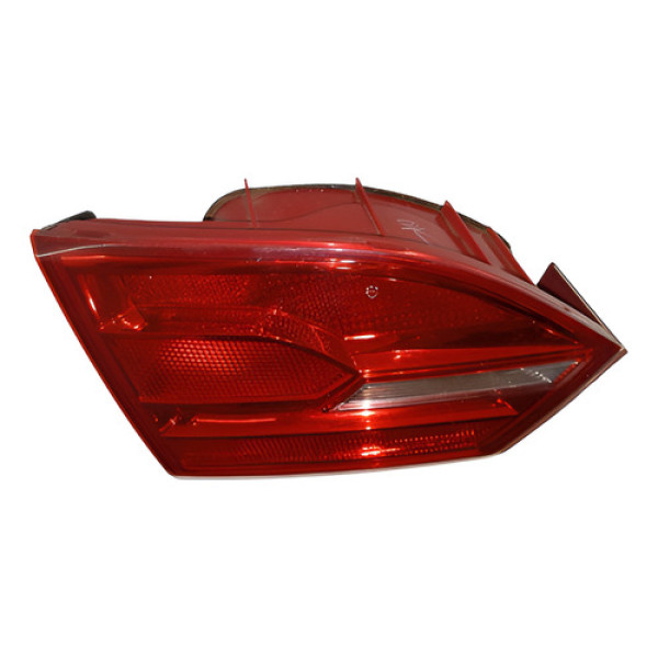 Lanterna Tampa Traseira Esquerda Volks Jetta 2011  2013 Esquerdo/motorista Água