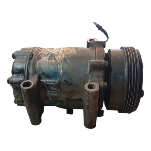 Compressor Ar Renault Logan Sandero Clio 1.0 2011 8200840899