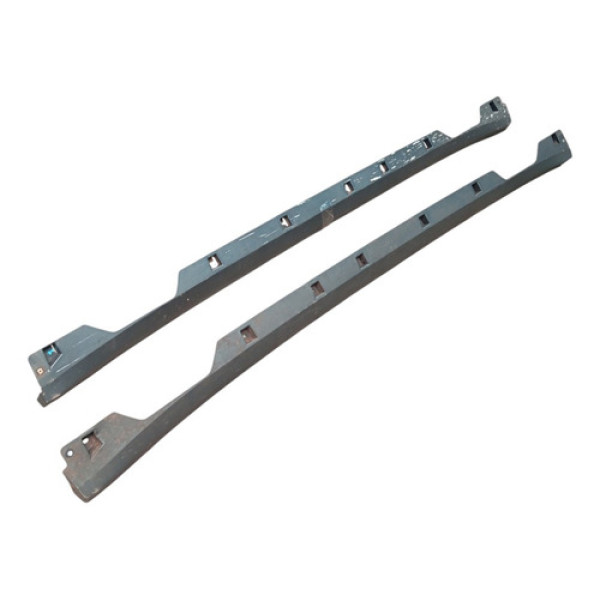 Par Soleira Lateral Chevrolet Tracker 2020 2024 Preto